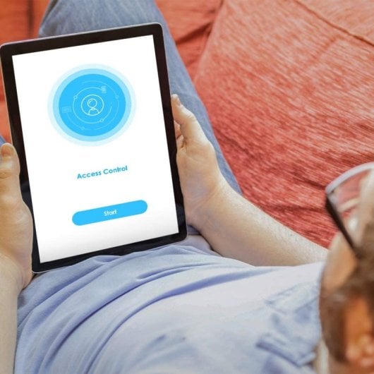 Routeur WiFi extérieur Zyxel LTE7480-M804 4G 300 Mbps