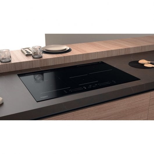 Hotpoint HS 3377C BF Plaque à induction 4 zones 70 cm Noir