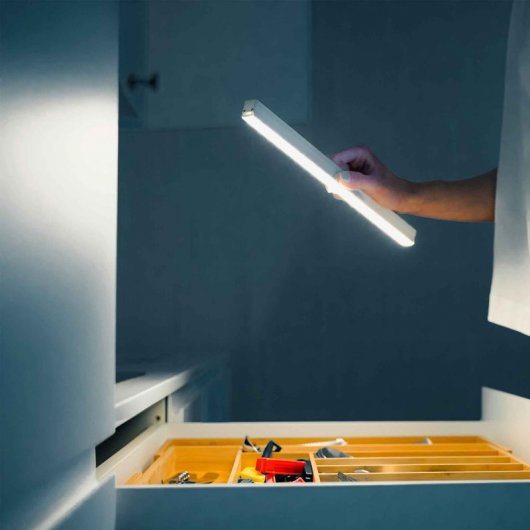 Ksix Grace Luz LED 120 Lúmenes 4000K com Sensor Inteligente 55cm Branca
