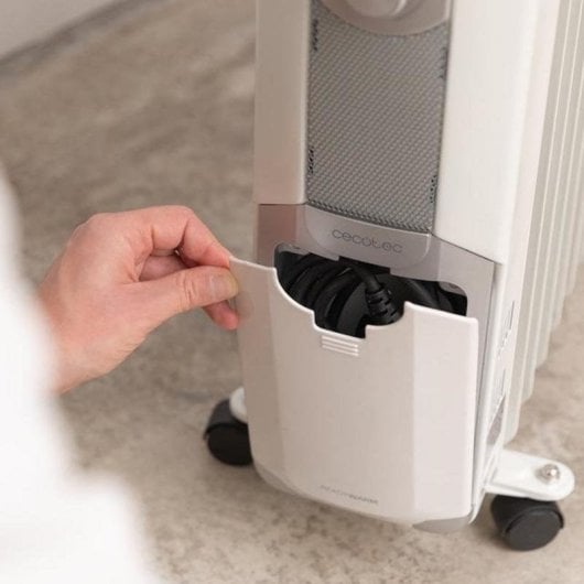 Radiatore a Olio Cecotec ReadyWarm 11000 Space 2500W 11 Elementi