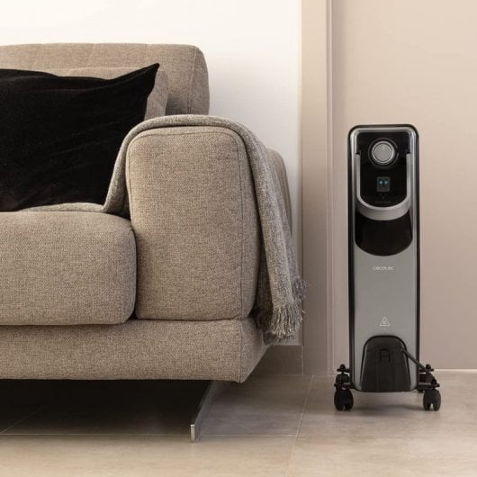 Cecotec ReadyWarm 7000 Space 360º Black Aquecedor a Óleo 7 Módulos 1500W