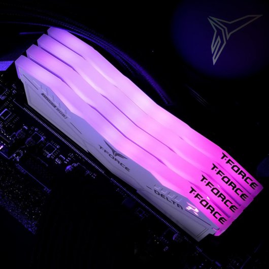 Team Group T-Force Delta RGB White DDR5 6000MHz 64GB 2x32GB CL38
