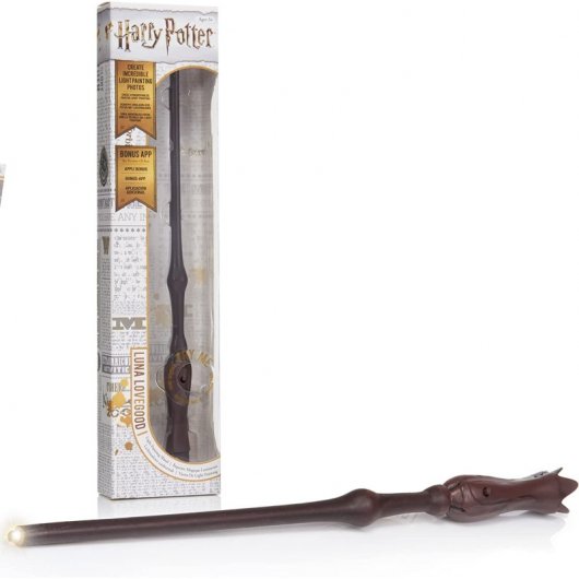 Wow! Stuff Varita Mágica con LED de Luna Lovegood en Harry Potter