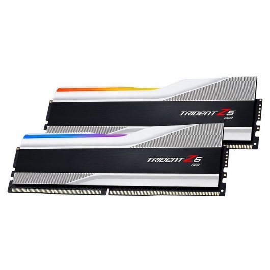 G.Skill Trident Z5 RGB Silber DDR5 7800 MHz 32 GB 2 x 16 GB CL36