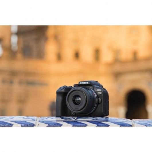 Canon EOS R10 + RF-S 18-150mm IS STM MILC 24,2 MP CMOS 6000 x 4000 Pixel Schwarz