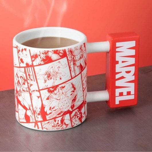 Paladone Thermobecher mit 3D-Marvel-Logo