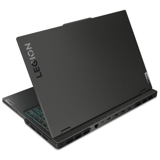 Lenovo Legion Pro 7 16IRX8H Intel Core i9-13900HX/32 GB/1 TB SSD/RTX 4090/16"