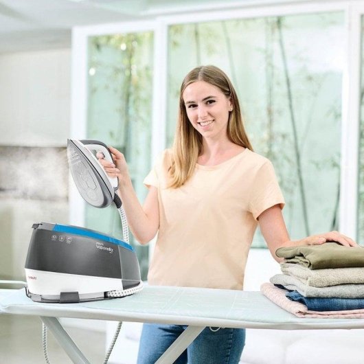 Dampfbügelstation Polti Vaporella Next VN18.20 2200W 1.3L 15 Bar Aluminiumsohle