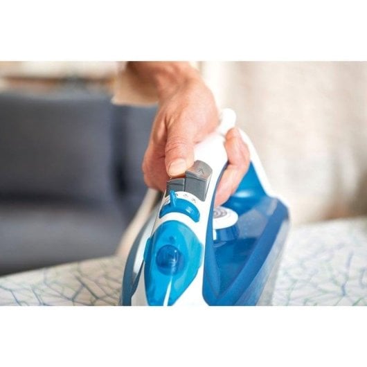 Plancha Black & Decker BXIR2200E vapor 2200W suela acero inoxidable