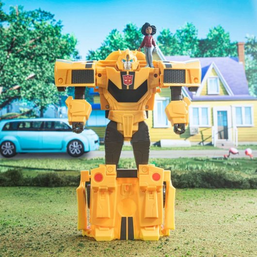 Hasbro Original Transformers Earthspark Cambiador de Giro Bumblebee y Mo Malto