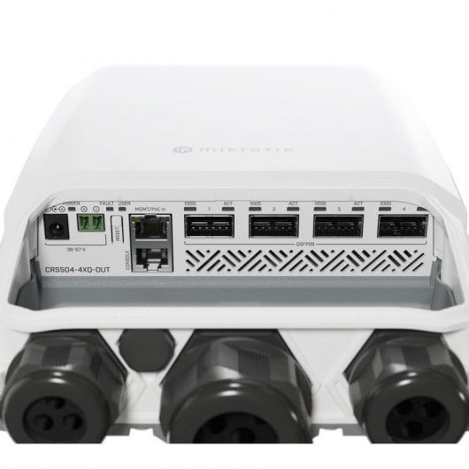 MikroTik CRS504-4XQ-OUT Switch Gestionable L3 4 Puertos + 1 Puerto Fast Ethernet PoE