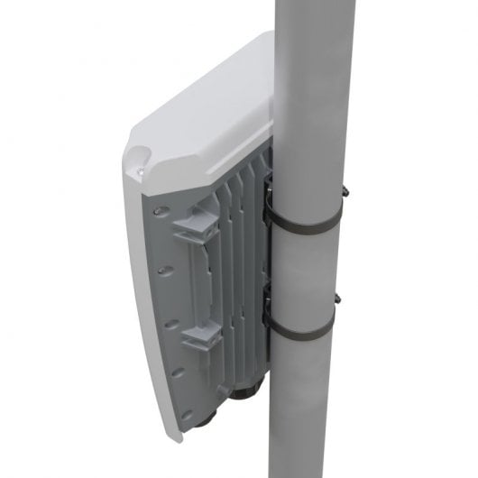MikroTik CRS504-4XQ-OUT Switch Gestionable L3 4 Puertos + 1 Puerto Fast Ethernet PoE