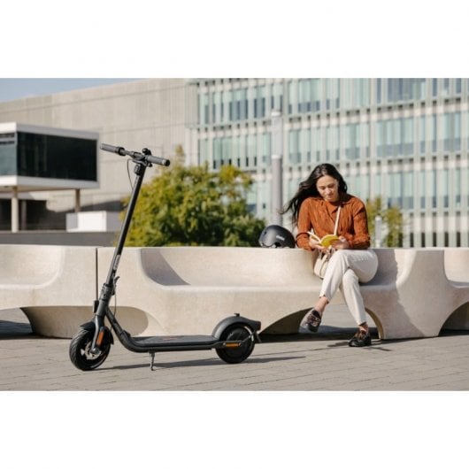 Segway Ninebot KickScooter F2E Patinete Eléctrico 10" Negro