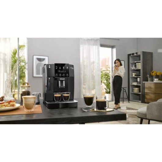 Máquina de café superautomática DeLonghi Magnifica Start 1,8 L 15 Bares com moinho