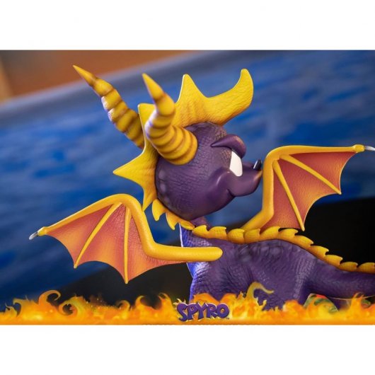First 4 Figures Spyro 2 Standard Edition Classic Ripto's Rage Estatua 20 cm