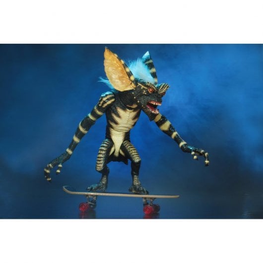 Neca Gremlins Ultimate Stripe Figur 17cm