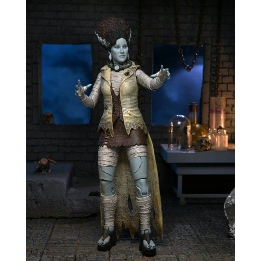Neca Universal Monsters x TMNT Ultimate April / Bride of Frankenstein 18 cm