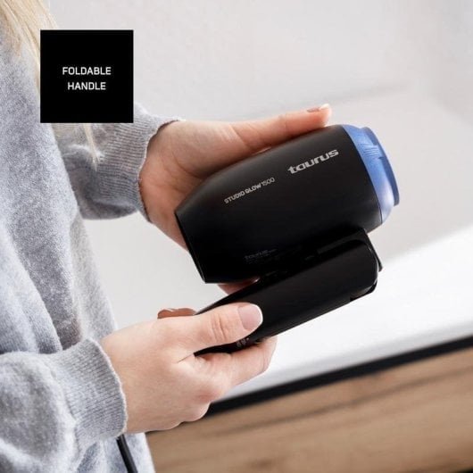 Secador de Cabelo de Viagem Dobrável Taurus Studio Glow 1500 1400W 3 Temperaturas 2 Velocidades Preto