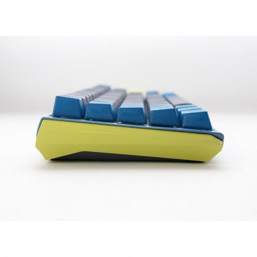 Ducky One 3 Daybreak Mini 60% Hot-Swappable MX-Red RGB PBT Teclado Mecânico