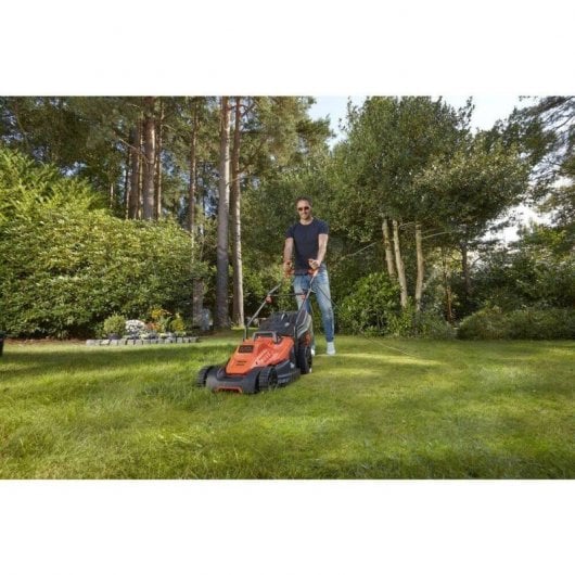Black & Decker BEMW481BH-QS Cortacésped 1800W 42cm Manillar Bicicleta