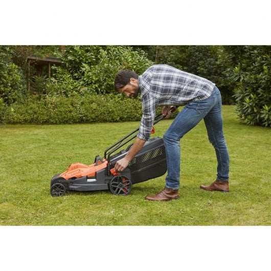 Black & Decker BEMW481BH-QS Cortacésped 1800W 42cm Manillar Bicicleta