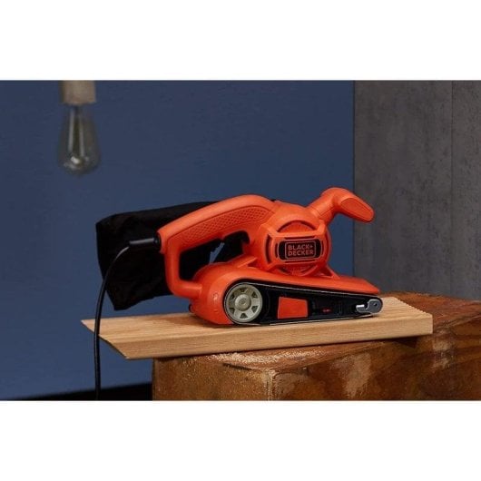 Lijadora Black & Decker KA86-QS 720W 206 m/min 75x457mm Bandwechsel