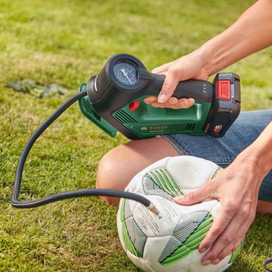 Bosch Universal Pump Compressor Bateria 18V