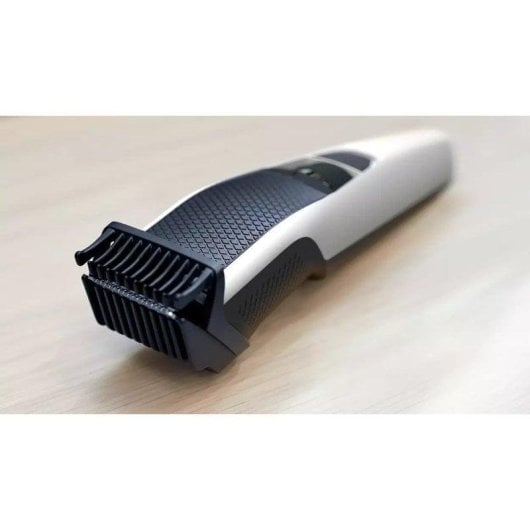Aparador de Barba Facial Philips Beardtrimmer Series 3000 BT3206/14 Recarregável 45min A Seco 10 Ajustes Pente