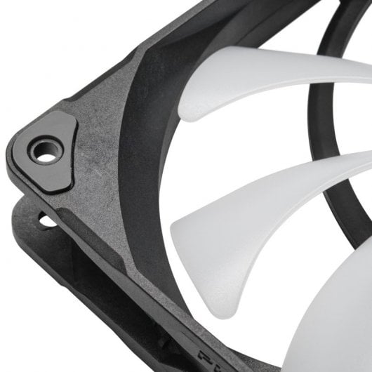 Ventola supplementare Phanteks M25-140 DRGB 140 mm Nera