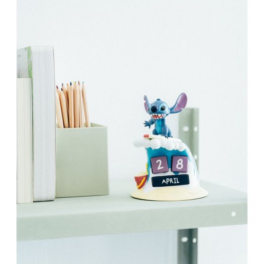 Erik Calendario Perpetuo 3D Stitch Surfeando