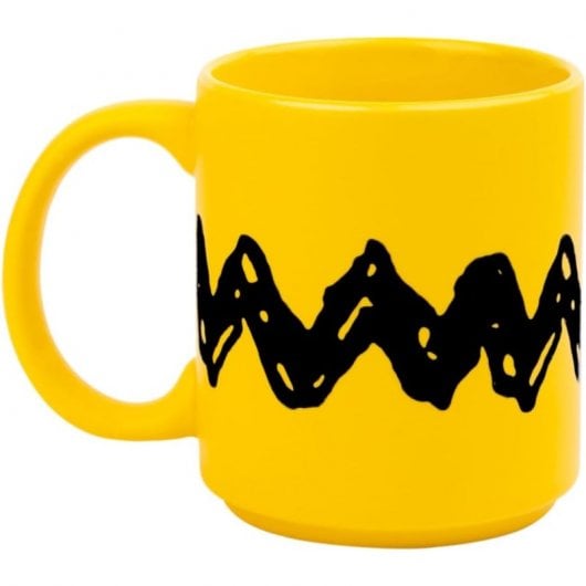 Erik Snoopy Taza con Diseño Camiseta de Charlie Brown