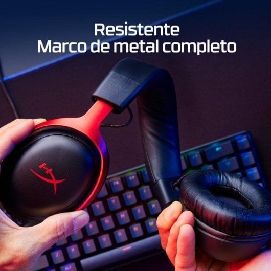 Auriculares HyperX Cloud III com fio USB-C/USB-A/Jack 3.5mm Gaming Com Cancelamento de Ruído Preto/Vermelho