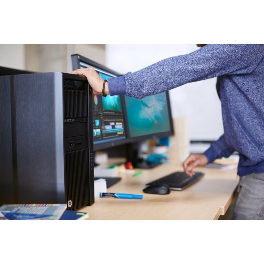 HP Z440 Intel Xeon E5-1620V3/8GB/256GB SSD