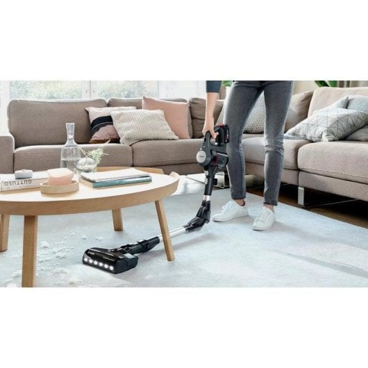 Aspirador sem Fio Bosch Unlimited BBS712A 18V 80min Filtro Hygiene Escova LED 0,3L