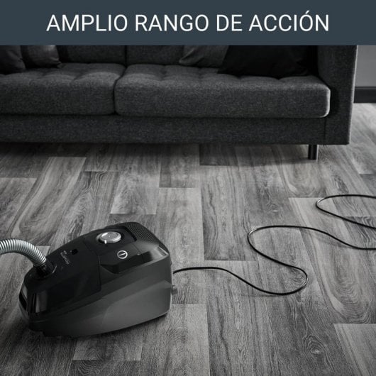 Rowenta Green Force Max RO6136 Aspiradora Silenciosa con Bolsa 4.5L 900W