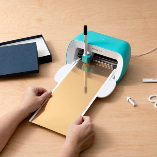 Etichetta Smart Label Cricut Joy Oro 4 Fogli Vinile Termoadesivo 14x33cm