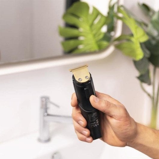 Aparador Multifunções Cecotec Bamba PrecisionCare Recarregável 60min Resistente à Água 13 Ajustes Pentes Carga Rápida