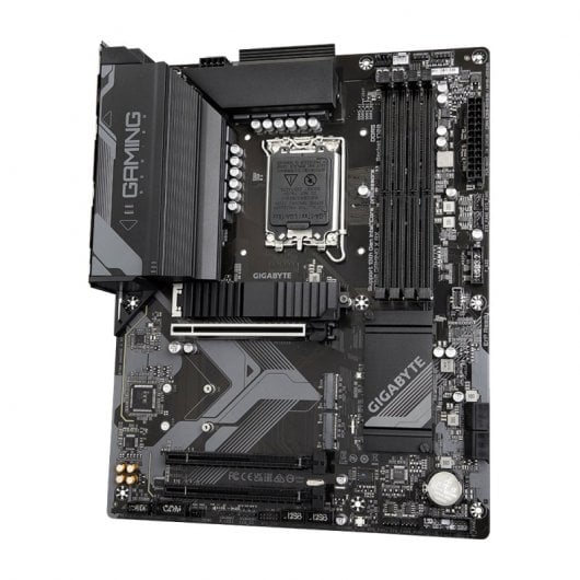 Gigabyte B760 GAMING XAX