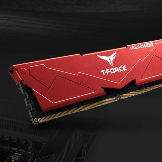 Team Group T-Force Vulcan DDR5 6400MHz 32GB 2x16GB CL40 Rojo
