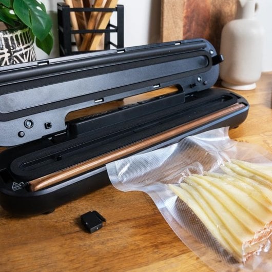 Machine sous vide alimentaire Cecotec SealVac Easy Magnetik 90W