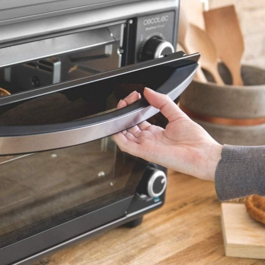 Cecotec Bake&Toast 4600 Black Gyro Forno de Bancada 46L 2000W Preto