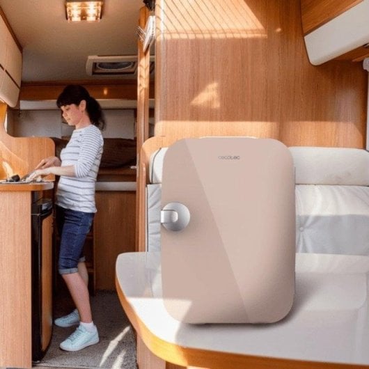 Frigorifero mini portatile Cecotec Bolero MiniCooling 4L Río 12V-220V crema riscaldamento raffreddamento