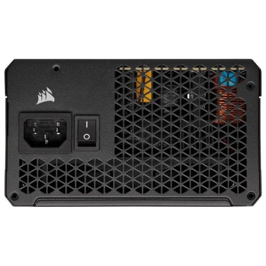 Corsair RM650 2023 650W 80 Plus Gold completamente modulare