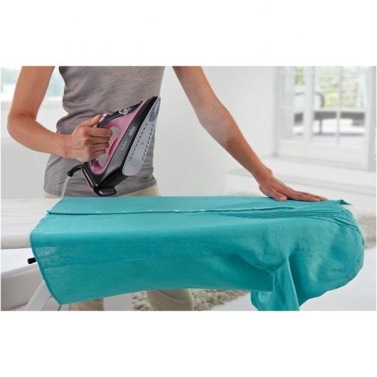 Braun TexStyle 1 Trocken- & Dampfbügeleisen Keramik-Bügelsohle 2000 W Schwarz, Violett