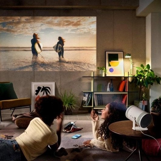 Projecteur Samsung The Freestyle 2nd Gen FullHD 100'' LED Portable Smart TV HDR WiFi 360°