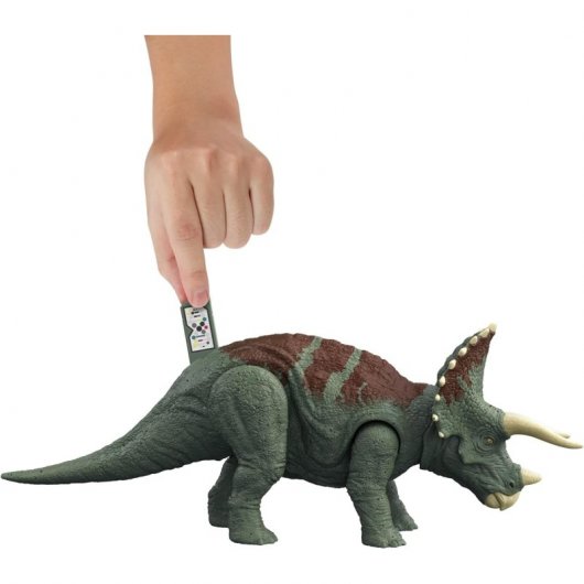 Mattel Jurassic World Dinosaurio de Juguete Triceratops Ruge y Ataca