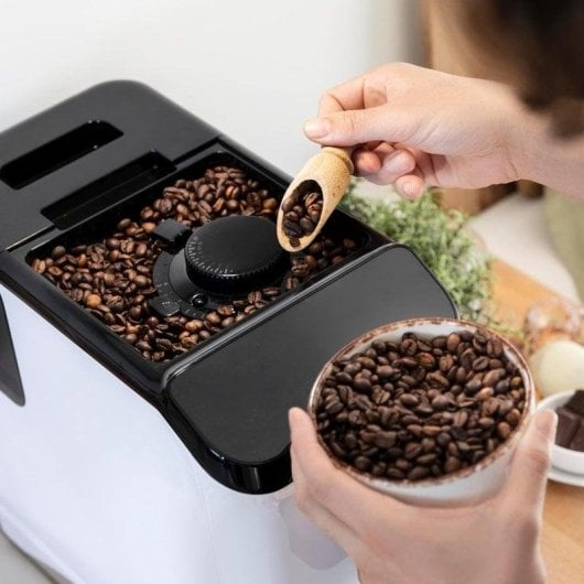 Cafetera Superautomatique Cecotec Cremmaet Macchia White Rose 1,5 L 19 bars broyeur intégré