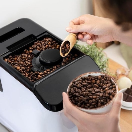 Cecotec Cremmaet Macchia White Caffettiera Espresso Superautomatica con Macinacaffè 19 Barre Bianca
