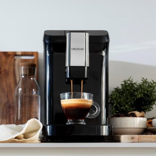 Cecotec Cremmaet Macchia Black Superautomatische Espressomaschine mit Mahlwerk, 19 Riegel, Schwarz