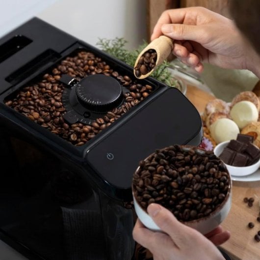 Cecotec Cremmaet Macchia Black Superautomatische Espressomaschine mit Mahlwerk, 19 Riegel, Schwarz